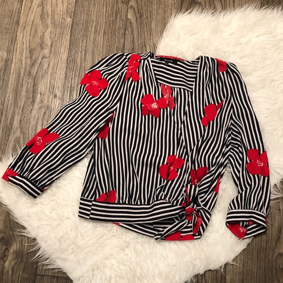 Wrap Top in Candied Orchids - Picture 5 of 5